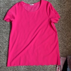 Tunic scalloped top.